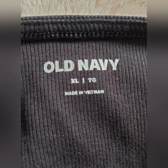 Old Navy Fitted Ribbed Tops ❄Bundle❄ - Picture 12 of 13